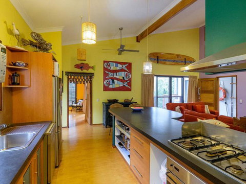 Five Bimba (Tractor House) - Accommodation 4U 1