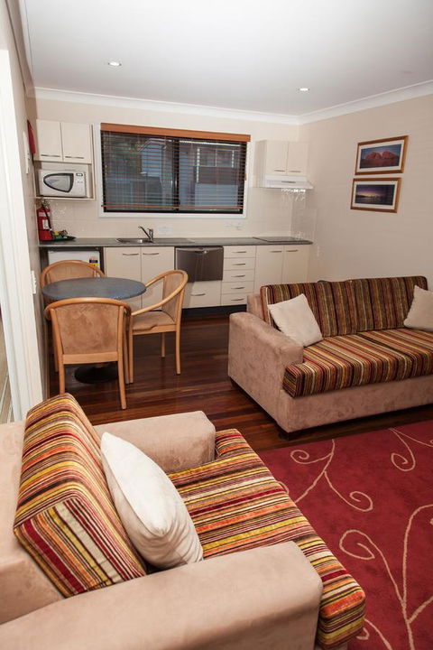 Eastgate On The Range Motel - Accommodation 4U 10