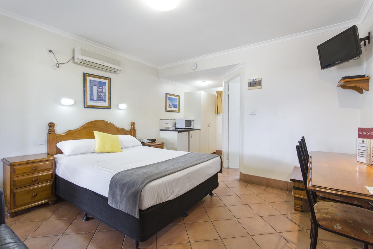 Lakes Creek QLD Accommodation 4U