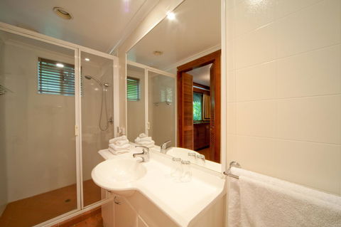 Whitsunday Moorings B&B - Accommodation 4U 11