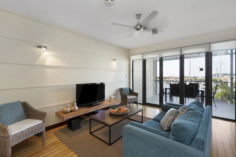 Boathouse Port Of Airlie - Accommodation 4U 1