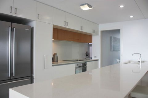 Private Seaview Apartment At Peninsula - Airlie Beach - Accommodation 4U 2