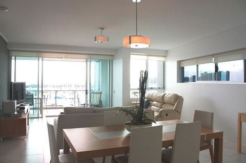Private Seaview Apartment At Peninsula - Airlie Beach - Accommodation 4U 7