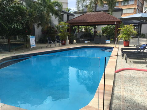 Burleigh Palms Holiday Apartments - Accommodation 4U 2