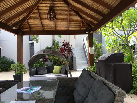 Burleigh Palms Holiday Apartments - Accommodation 4U 4