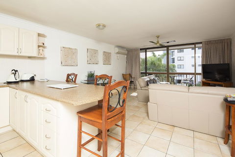 Burleigh Palms Holiday Apartments - Accommodation 4U 31