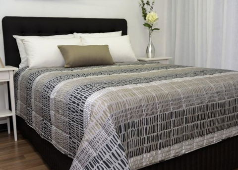 Burleigh Palms Holiday Apartments - Accommodation 4U 1