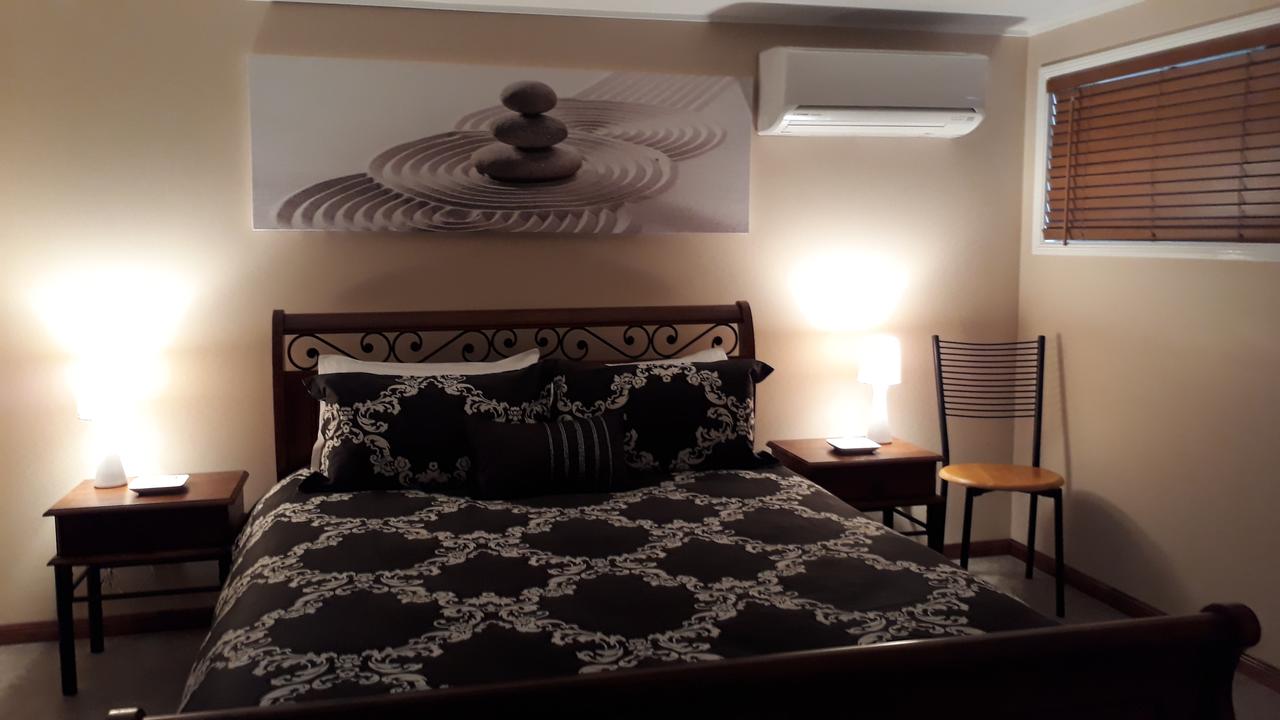 Tanah Merah QLD Accommodation 4U