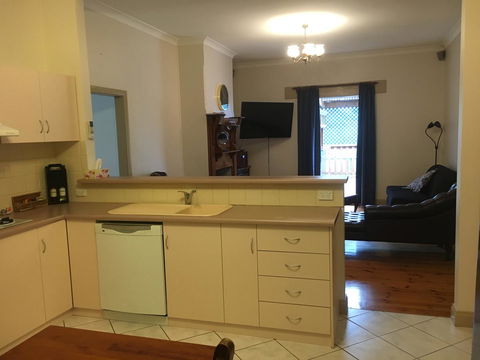 Jasons Place - Accommodation 4U 6