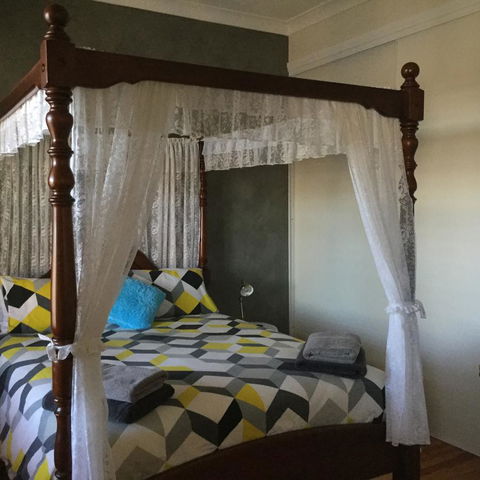 Jasons Place - Accommodation 4U 16