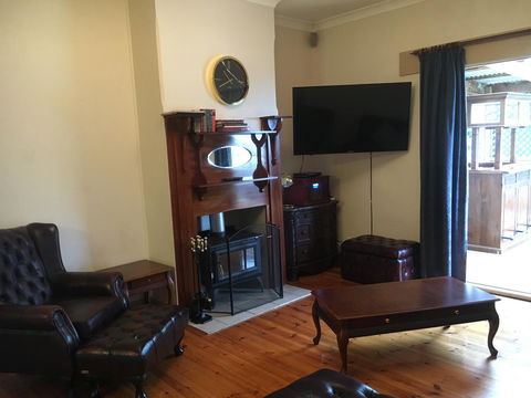 Jasons Place - Accommodation 4U 12
