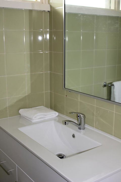 Arcadia Village Motel - Accommodation 4U 23