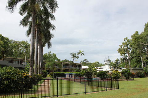 Arcadia Village Motel - Accommodation 4U 15
