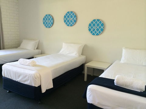 Arcadia Village Motel - Accommodation 4U 38