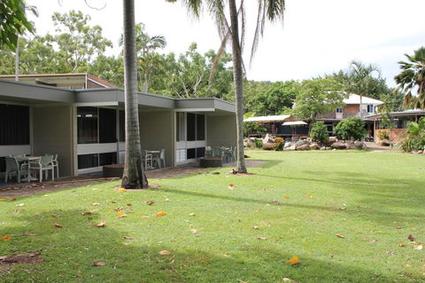 Arcadia Village Motel - Accommodation 4U 7