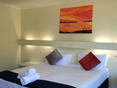 Arcadia Village Motel - Accommodation 4U 43