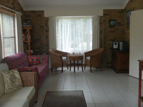 The Woorim Beach House - Accommodation 4U 6