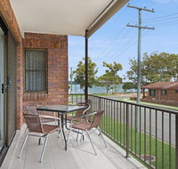 WaterviewsPool Wifi its all here - Welsby Pde Bongaree - Accommodation 4U