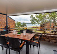 Spacious Family unit with Incredible views. - Accommodation 4U