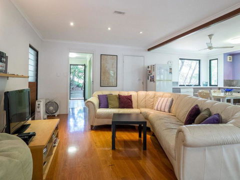 Billa Blue By Discover Stradbroke - Accommodation 4U 5