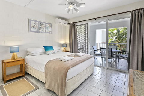 13 The Islander Resort - Accommodation 4U 3