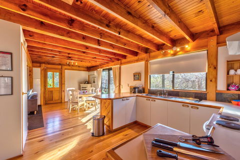 Parnella Adventure Bay, Bruny Island - Accommodation 4U 6