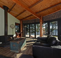 Taylors Bay Cottage - Accommodation 4U