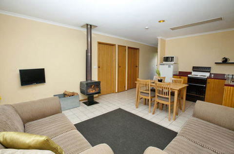 Bruny Island Escapes And Hotel Bruny - Accommodation 4U 16