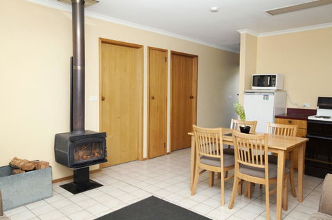 Bruny Island Escapes And Hotel Bruny - Accommodation 4U 13