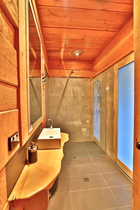 Bruny Island Lodge - Accommodation 4U 8