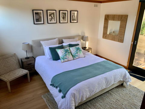 # Beaches Pacific - Accommodation 4U 0