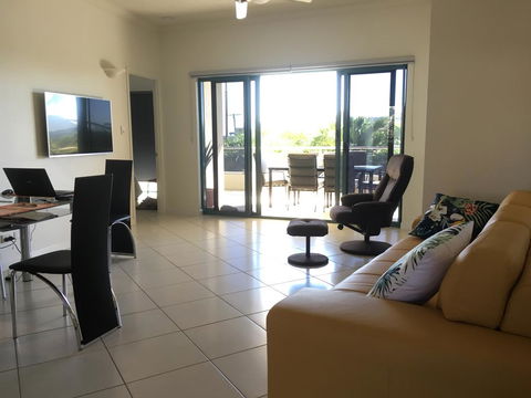 #1 On The Strand - Accommodation 4U 3