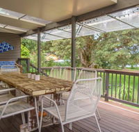 'RIVERSIDE RETREAT' 544 Ocean Drive North Haven - Accommodation 4U
