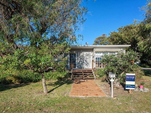 'The Croft' 11 Boulder Bay Rd - Cosy Beach House With Aircon & Only 270m To The Beach - Accommodation 4U 0