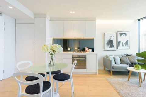 08, 1Bd 1Bth SkyCastle, Lvl 55 StunningView, FreeTram - Accommodation 4U 3