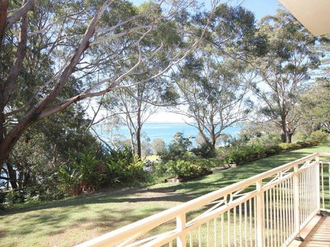 1 'Fiddlers Green' 62 Magnus Street - Ground Floor Unit Close To CBD - Accommodation 4U 0