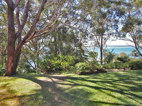 1 'Fiddlers Green' 62 Magnus Street - Ground Floor Unit Close To CBD - Accommodation 4U 1