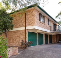 1 'Monterea' 3 Ondine Close - Walking distance to Beach - Accommodation 4U