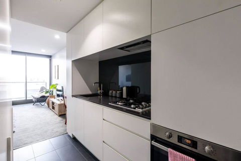 1 Bedroom Apartment In Prahran With Balcony - Accommodation 4U 3