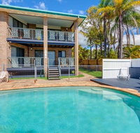1-33 Tingira Close - Rainbow Beach Gorgeous ocean views swimming pool air conditioning - Accommodation 4U