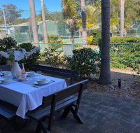 10 'Carindale' 19 Dowling St - Ground Floor Unit with WIFI Foxtel and Linen - Accommodation 4U
