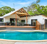 11 Naiad Court - Rainbow Shores Fantastic Family Retreat Swimming Pool 200m to beach Free Wi-Fi - Accommodation 4U