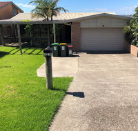 121 Montague Avenue Kianga - Accommodation 4U