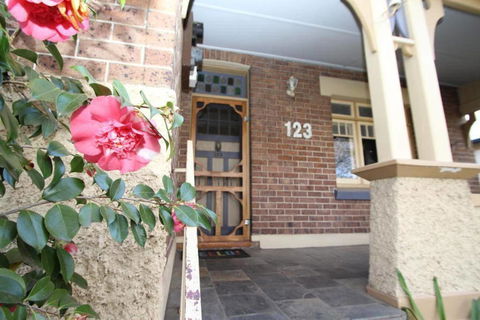 123 Hill St, Heart Of Orange, Double Brick - Accommodation 4U 0
