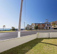 13 'Bayview Towers' 15 Victoria Parade - ground floor unit with magical water views - Accommodation 4U