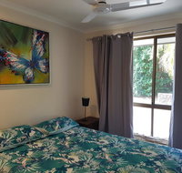 13 Coora Court - Sleeps 6 pool air con pets - Accommodation 4U