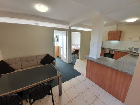 17 Lakeview Plaza - Accommodation 4U 1