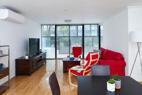 2 Bed/2 Bath Apartment, Amazing Location! - Accommodation 4U 0