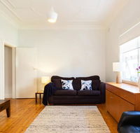 2 Bedroom Garden Apartment by Bondi Beach - Accommodation 4U