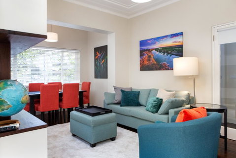 2-Bed Balmain Retreat With Outdoor Patio - Accommodation 4U 0